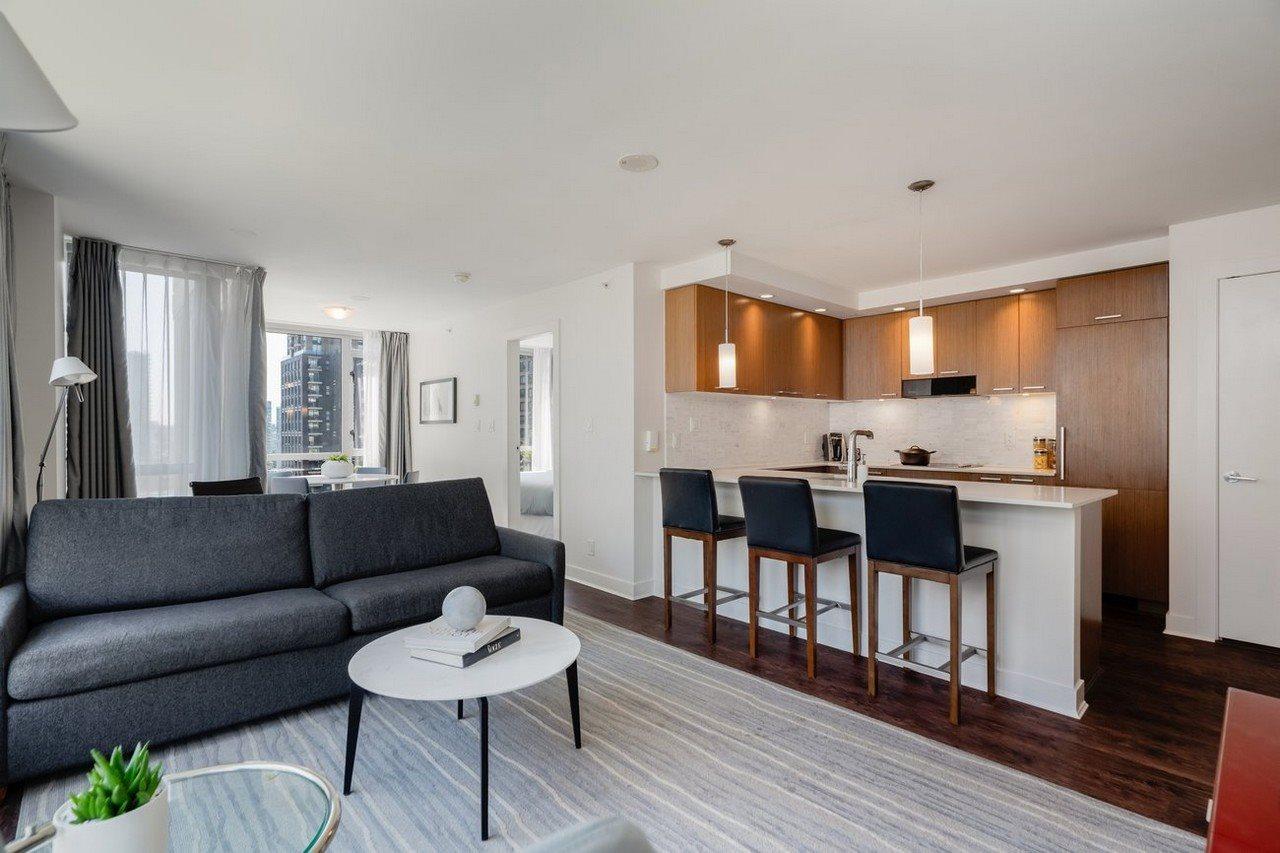 Level Vancouver Yaletown - Seymour מראה חיצוני תמונה A typical apartment at the hotel