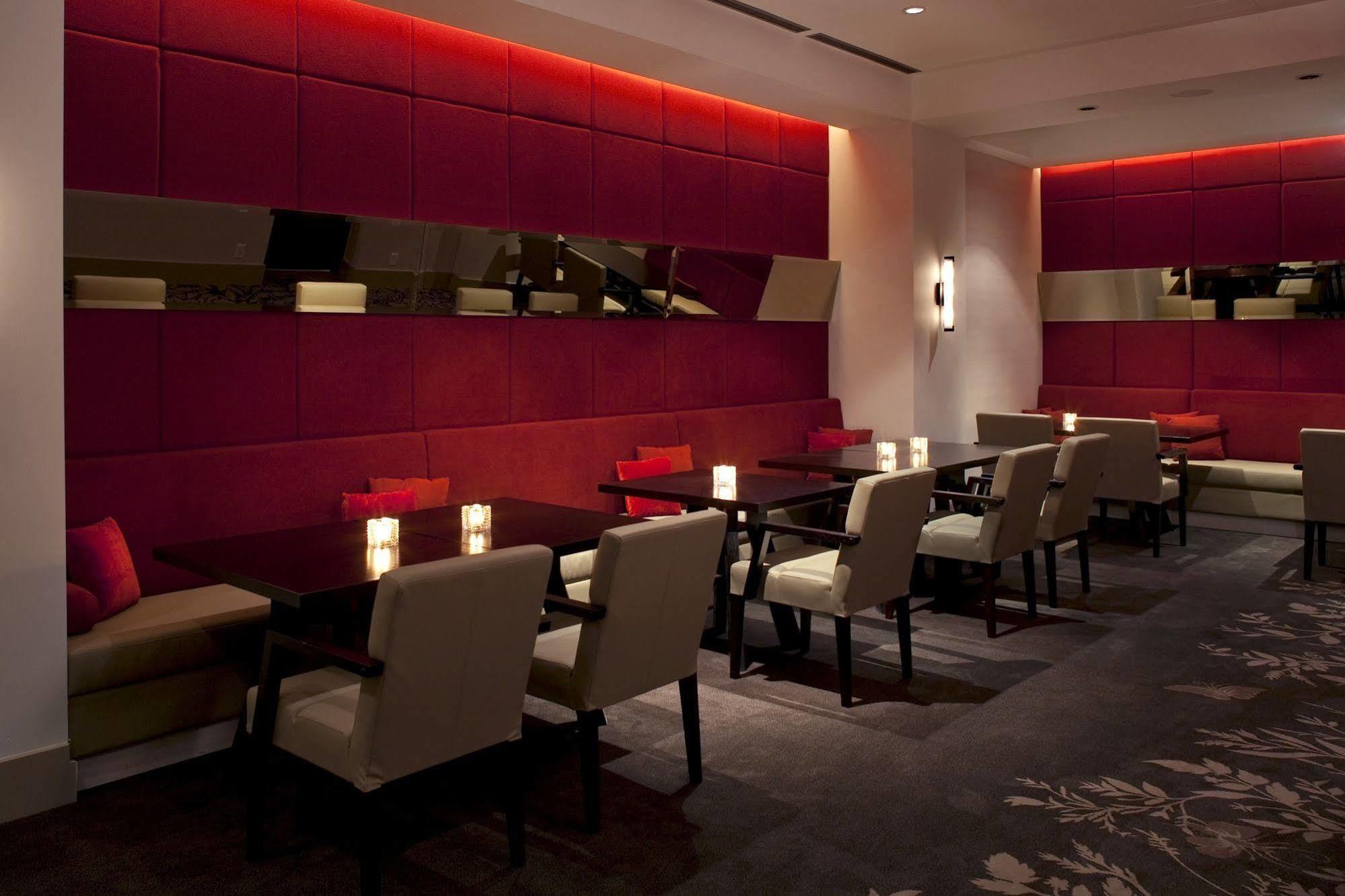 Level Vancouver Yaletown - Seymour מראה חיצוני תמונה The interior of the restaurant