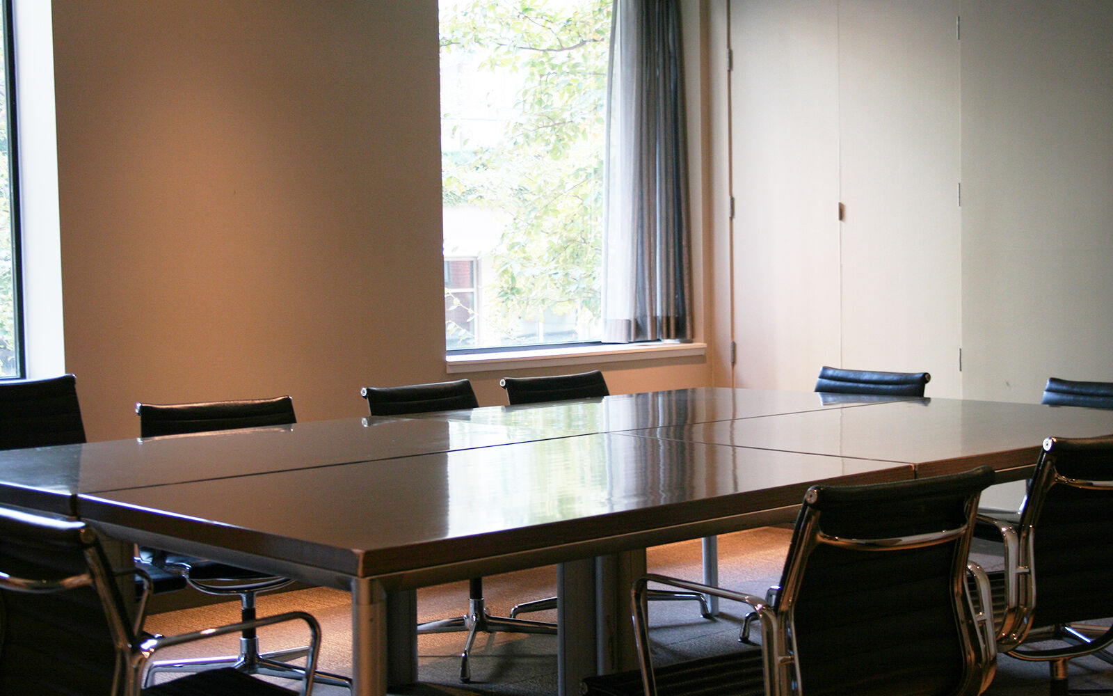 Level Vancouver Yaletown - Seymour מראה חיצוני תמונה A meeting room at the Institute